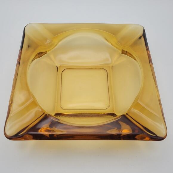 Mid-Century Modern Amber Glass Ashtray Square Geometric 6" Heavyweight Near Mint - Picture 1 of 8